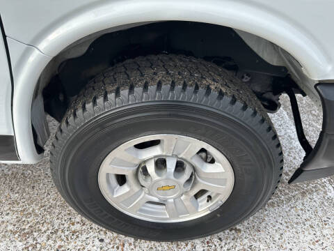 2020 Chevrolet Express 2500