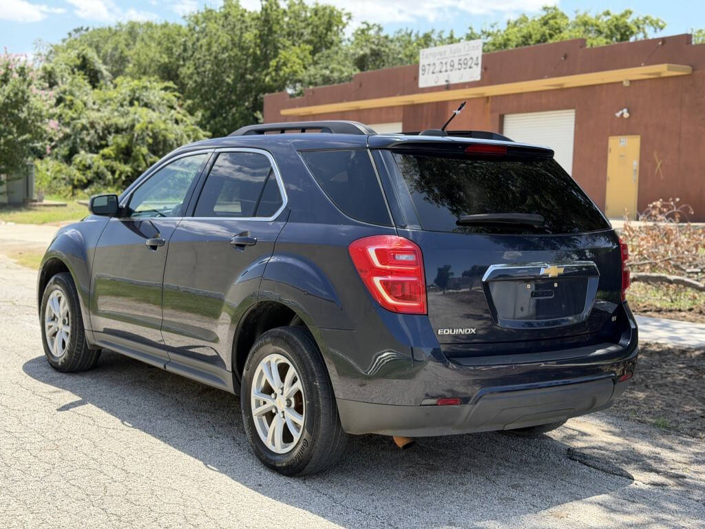 Blue 2017 Chevrolet Equinox LT 2