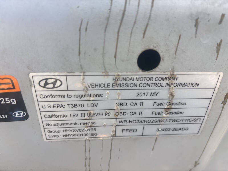 2017 Hyundai Elantra SE