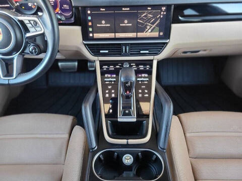 2023 Porsche Cayenne S