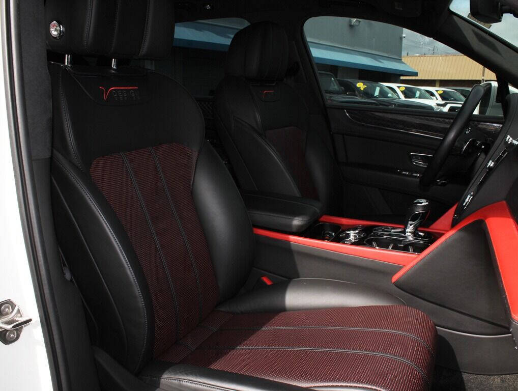 2020 BENTLEY Bentayga 168300.00 - $129,995