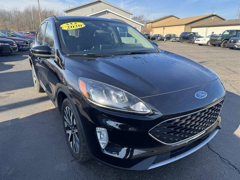 2020 Ford Escape SEL