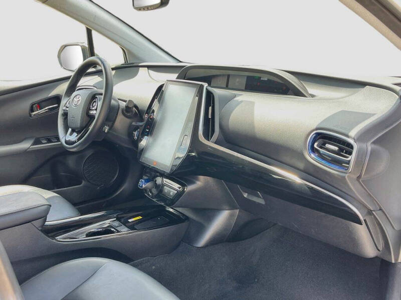 2022 Toyota Prius Limited