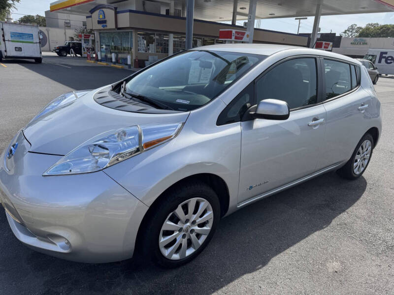 2015 Nissan LEAF S