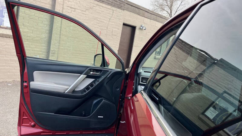 2016 Subaru Forester 2.5i Touring