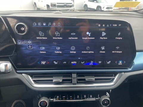 2026 Chevrolet Equinox EV LT 2