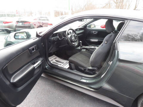 2015 Ford Mustang V6