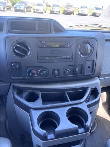 2013 Ford E-Series E-150
