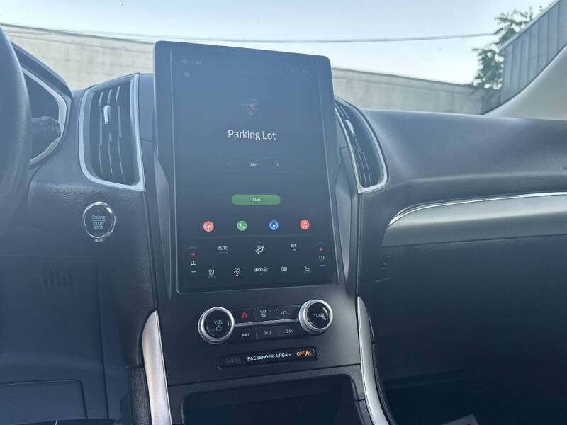 2021 Ford Edge SEL