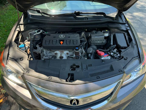 2014 Acura ILX 2.0L w/Tech