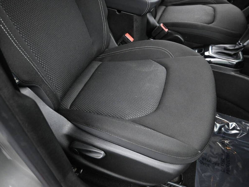 2022 Jeep Renegade Altitude