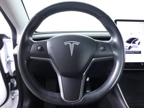 2019 Tesla Model 3 Standard Range Plus