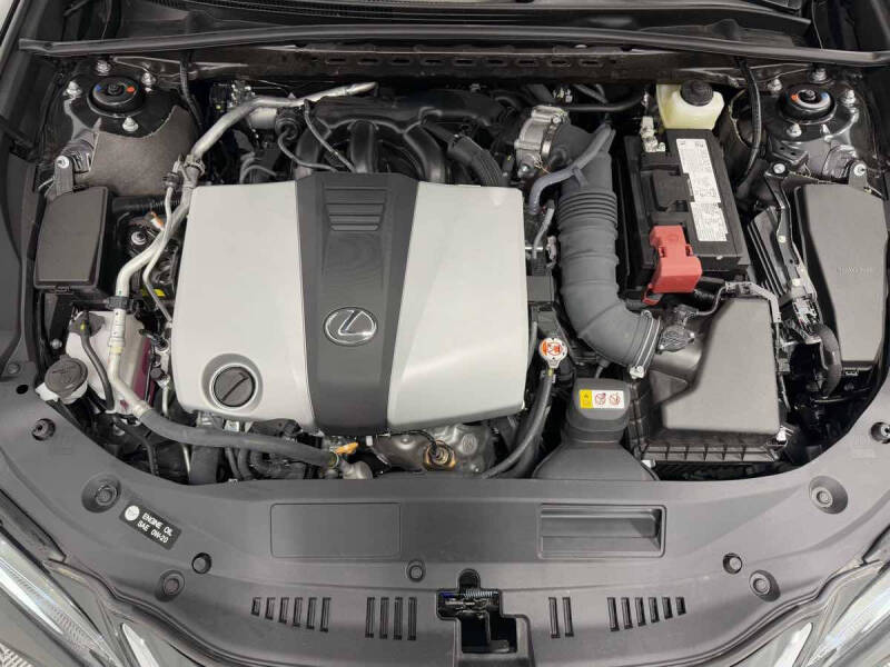 2025 Lexus ES 350 Ultra Luxury