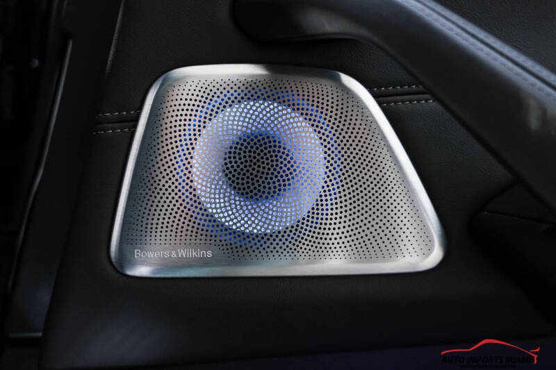 2023 BMW M5