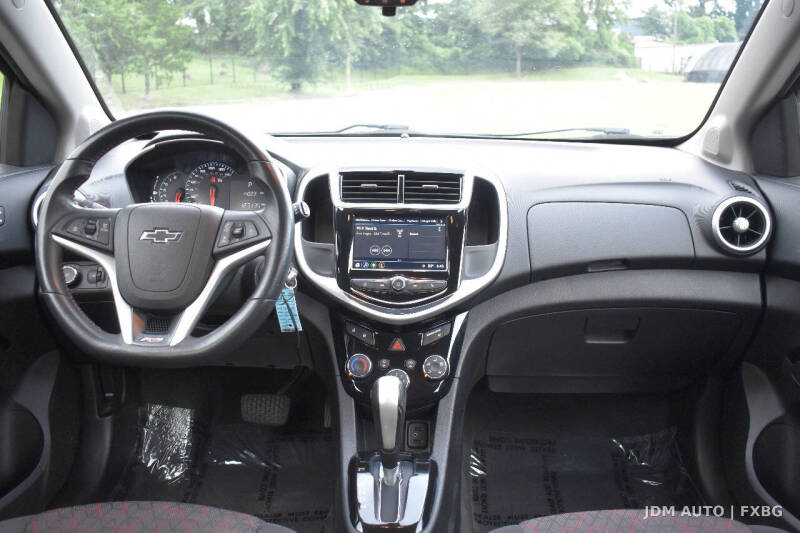 2018 Chevrolet Sonic LT Auto