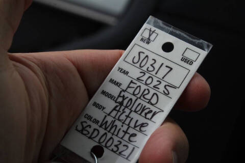 2025 Ford Explorer Active