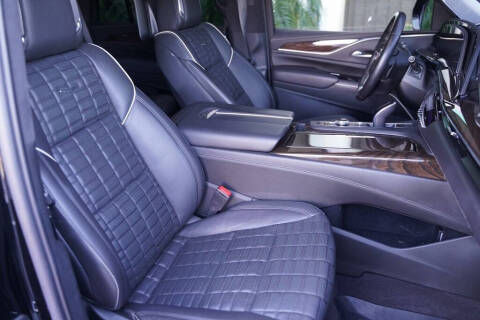 2022 Cadillac Escalade Sport Platinum