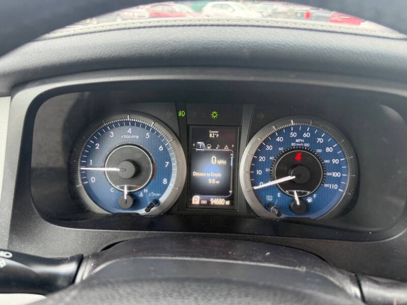 2017 Toyota Sienna XLE 8-Passenger