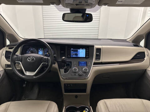 2018 Toyota Sienna