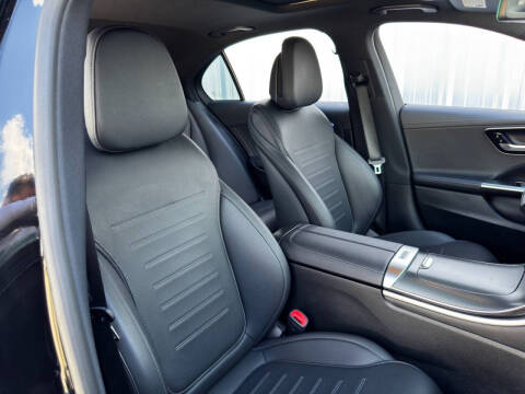 2023 Mercedes-Benz C-Class C 300