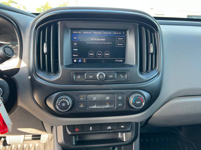 2022 GMC Canyon Elevation Standard