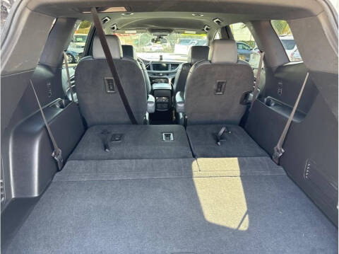 2022 Buick Enclave Essence