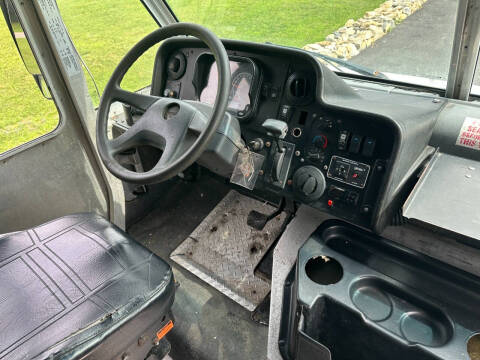 2017 Freightliner MT45 Chassis