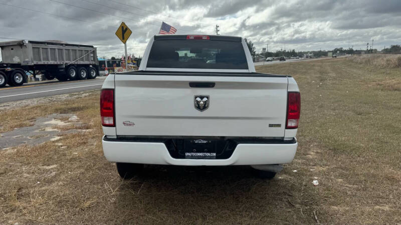 2019 RAM Ram 1500 Classic Tradesman photo 2