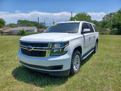 2015 Chevrolet Suburban for sale at LA PULGA DE AUTOS in Dallas TX