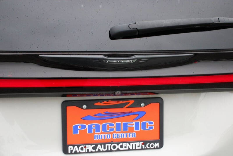 2021 Chrysler Pacifica Touring