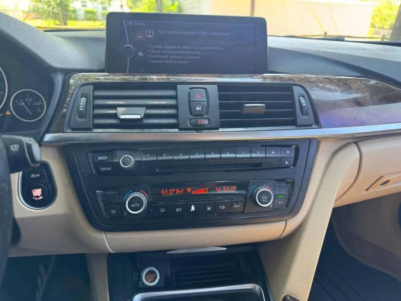 2013 BMW 3 Series 328i