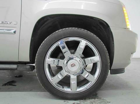 2009 Cadillac Escalade ESV for sale at MGM Auto in San Antonio, TX