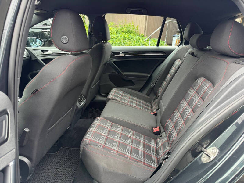 2015 Volkswagen Golf GTI S
