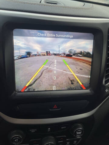 2018 Jeep Cherokee Latitude Plus