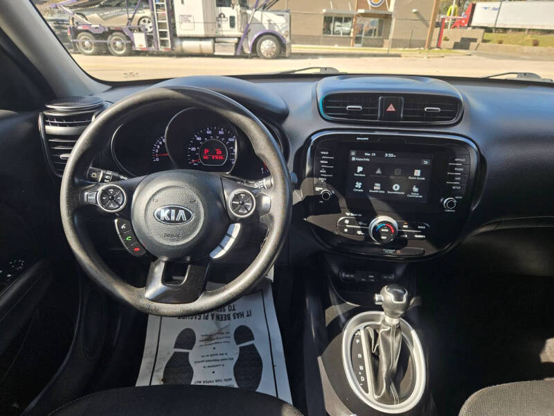 2018 Kia Soul +