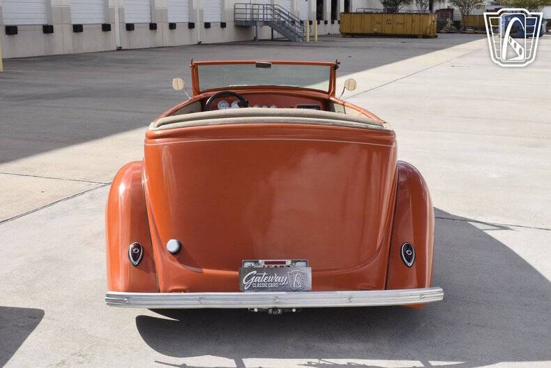 1935 Ford Phaeton
