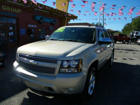 2008 Chevrolet Avalanche for sale at Goldmark Auto Group in Sarasota FL