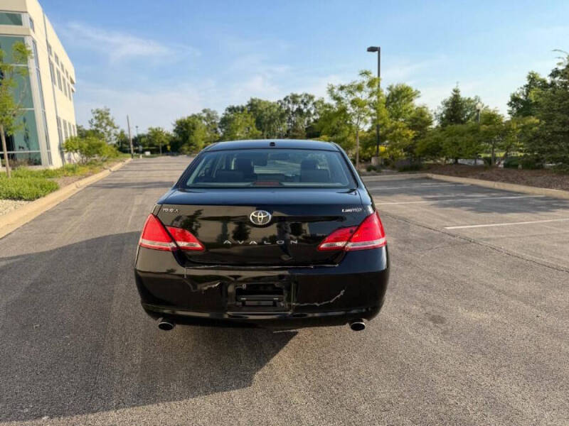 2010 Toyota Avalon