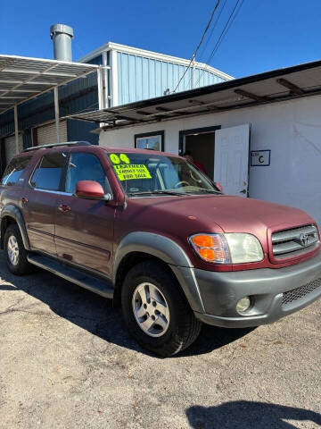 2004 Toyota Sequoia SR5