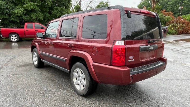 2007 Jeep Commander Sport