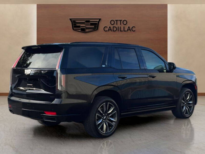 2022 Cadillac Escalade Sport Platinum