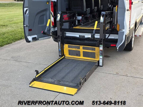 2019 Ford Transit 150 XL
