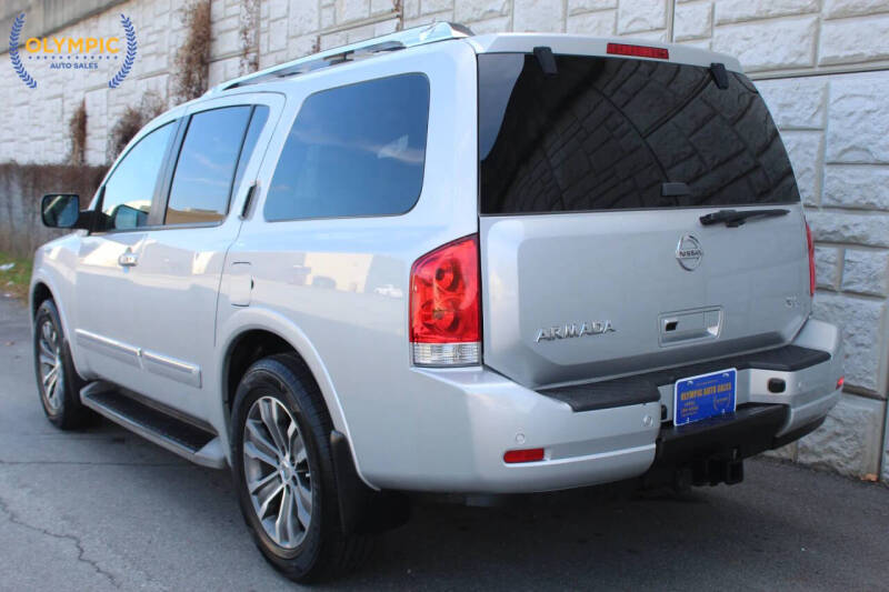2015 Nissan Armada
