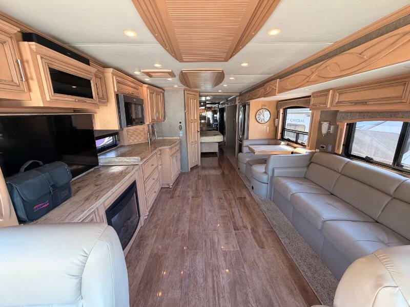 2019 Freightliner XCR Chassis