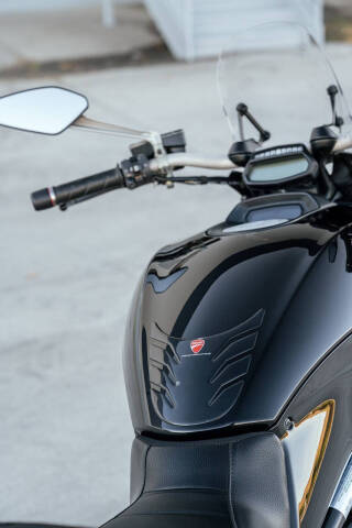 2011 Ducati Diavel