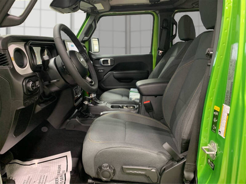 2026 Jeep Gladiator Sport S