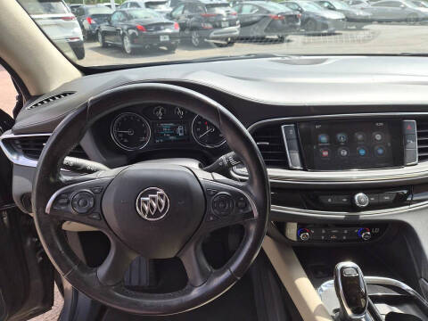 2019 Buick Enclave Essence