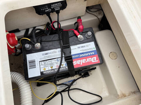 2019 Bayliner Element F18