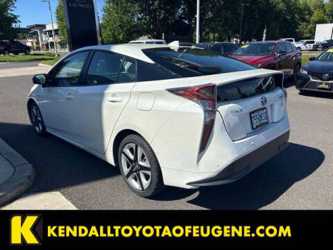 2018 Toyota Prius Three Touring