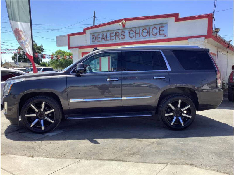 2016 Cadillac Escalade Luxury Collection